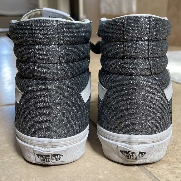 Vans. - Picture 7 of 7